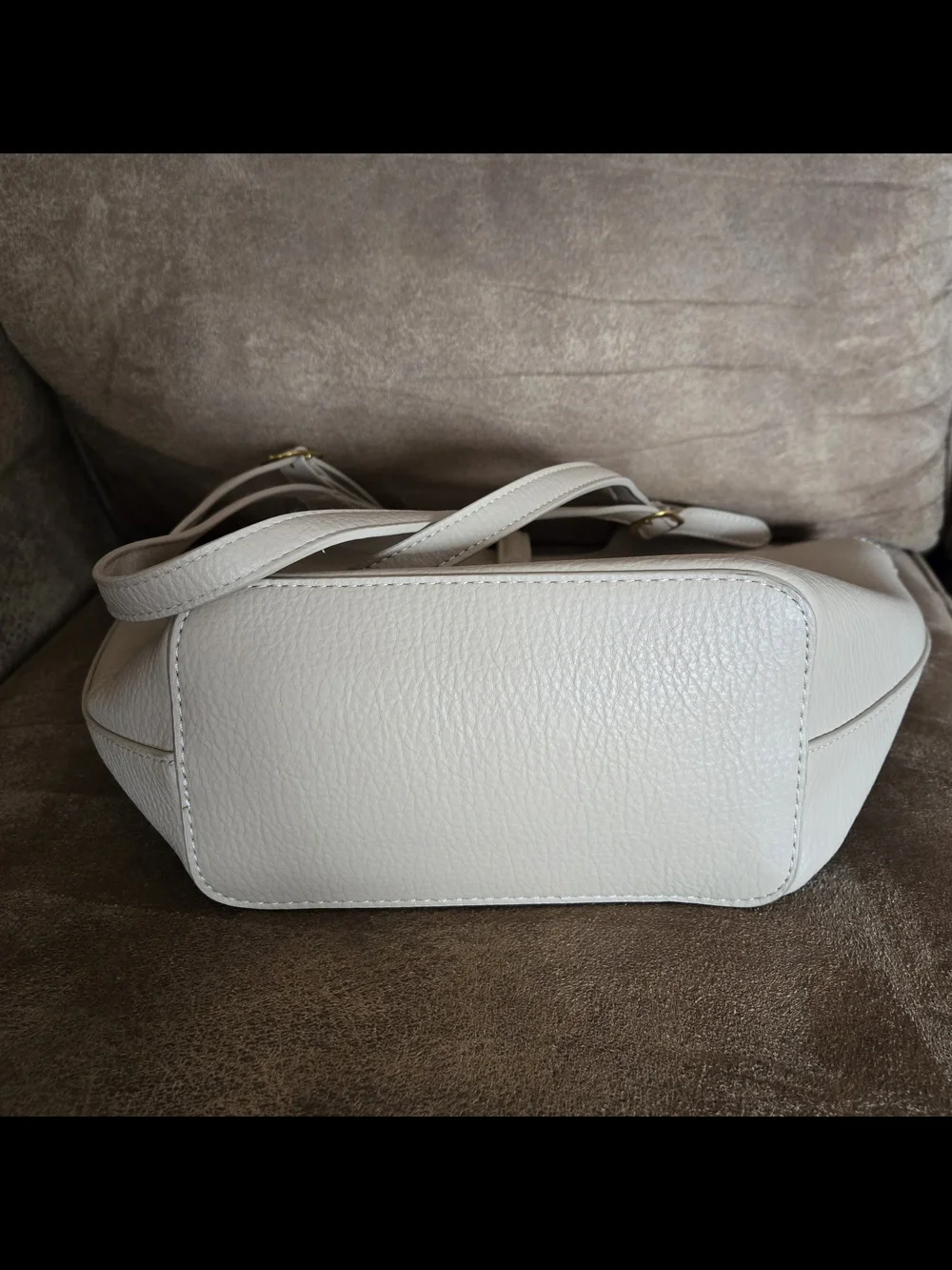 Miztique structured pebbled